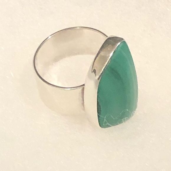 Vintage Malachite Cabochon Sterling Silver Cocktail Ring Sz 6-1/2 - Picture 8 of 11